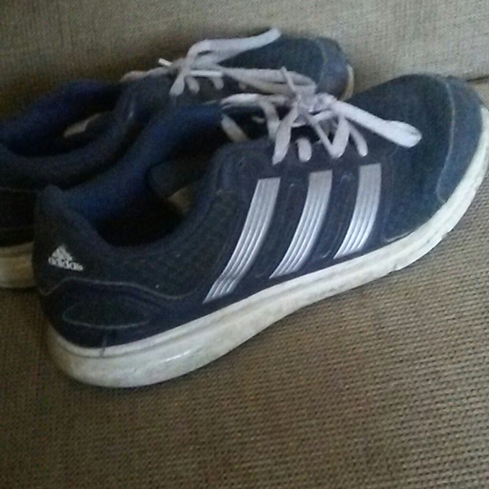 Shoes - Picture 1 of 5